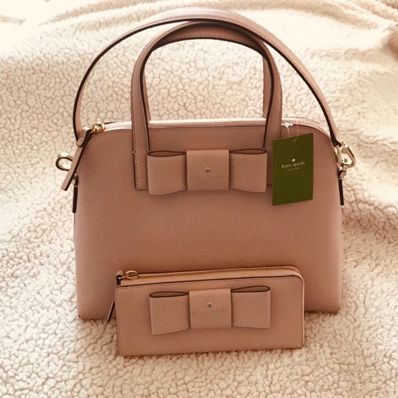 kate spade Handbags - 🌷Kate spade Maise bag w/ Nisha